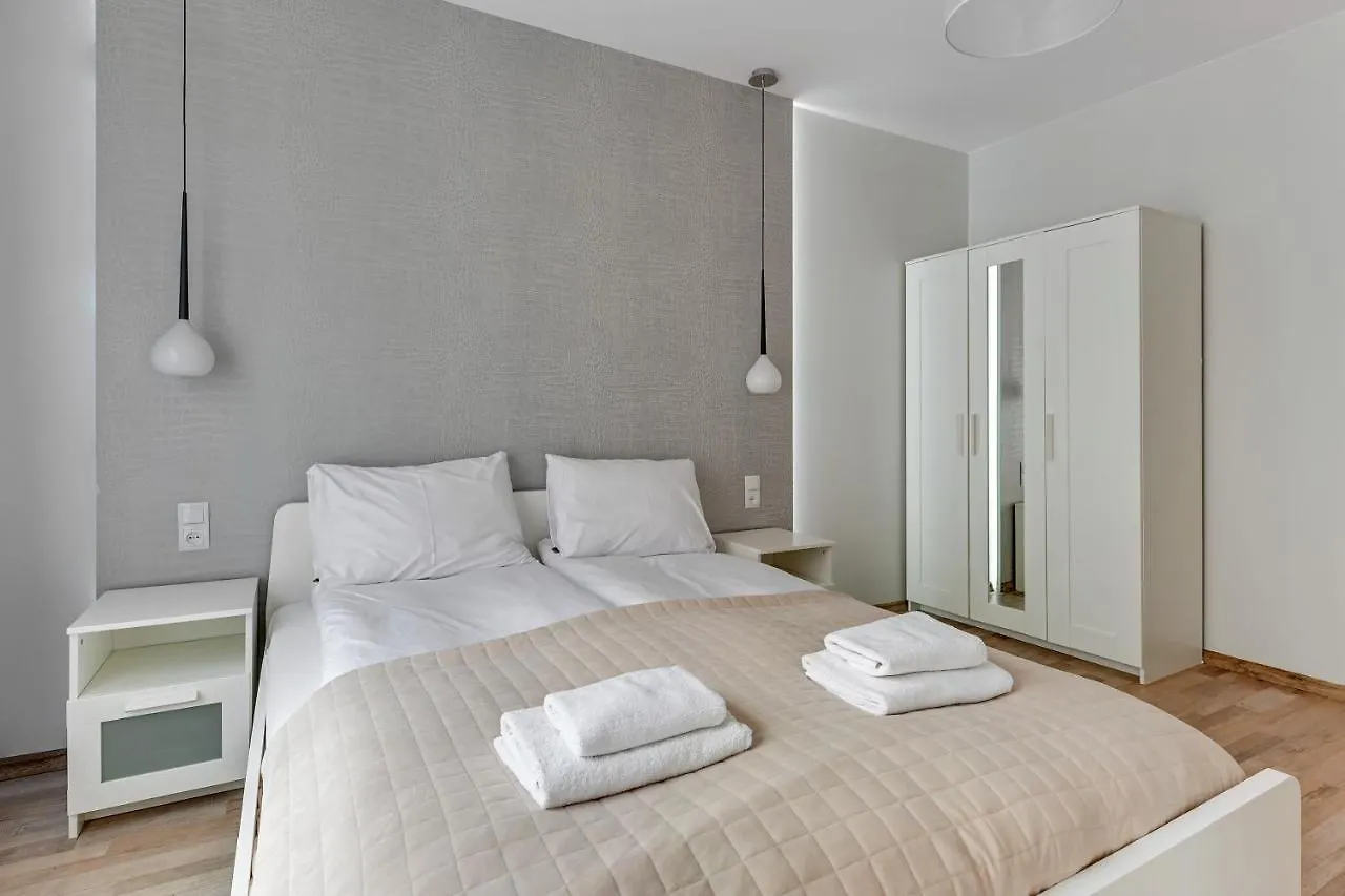 Downtown Apartments Aura II Γκντανσκ