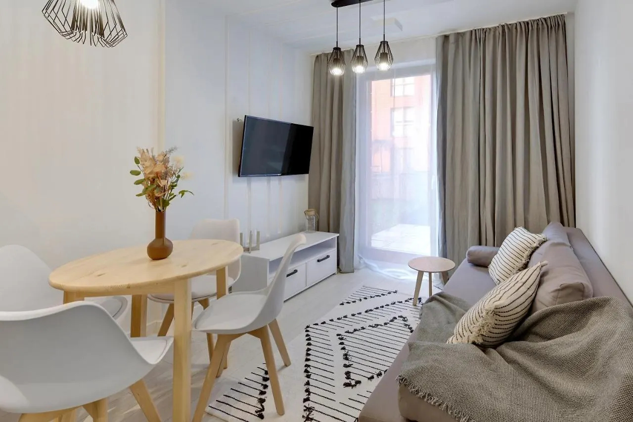 Downtown Apartments Aura II Γκντανσκ 0*,  Πολωνία